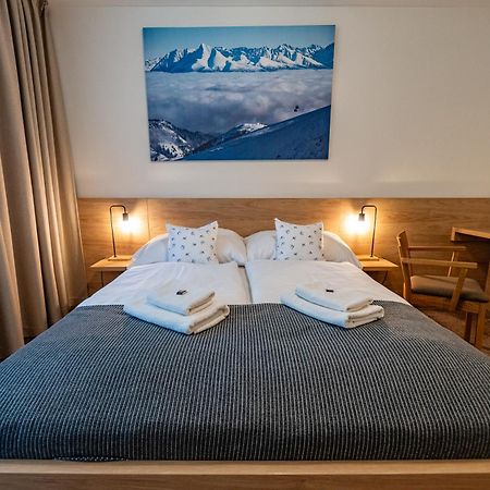 Hotel Jasna デマノブスカ・ドリーナ エクステリア 写真