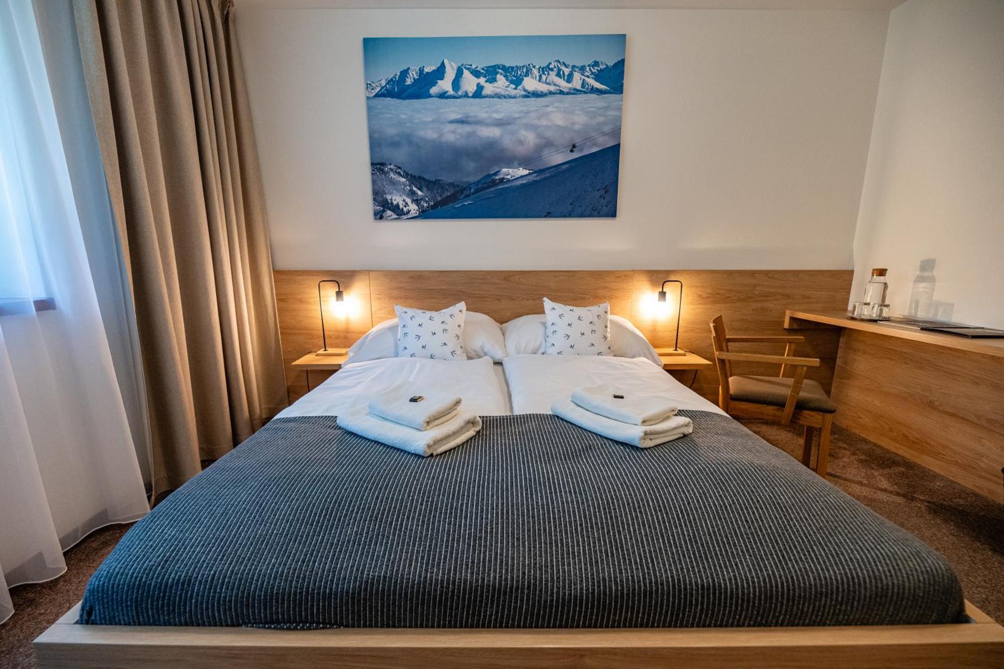 Hotel Jasna デマノブスカ・ドリーナ エクステリア 写真